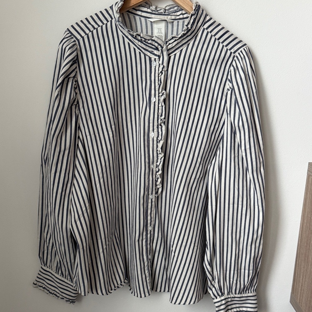 H&M Ruffled Trimmed Twill Blouse Navy and White Striped Shirt Size XXL - Picture 2 of 9